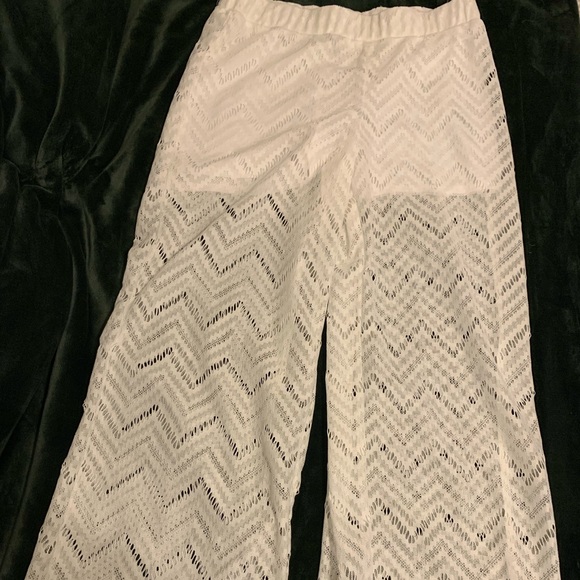White beach cover up palazzo pants - Picture 3 of 6